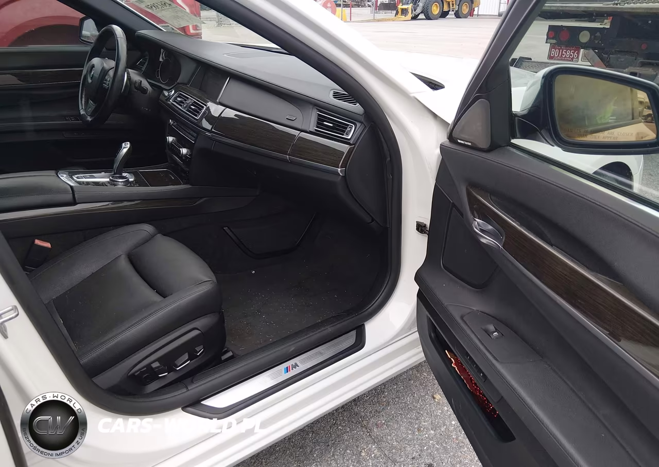 2014 BMW 740I VIN:WBAYA6C53ED144505 - 5