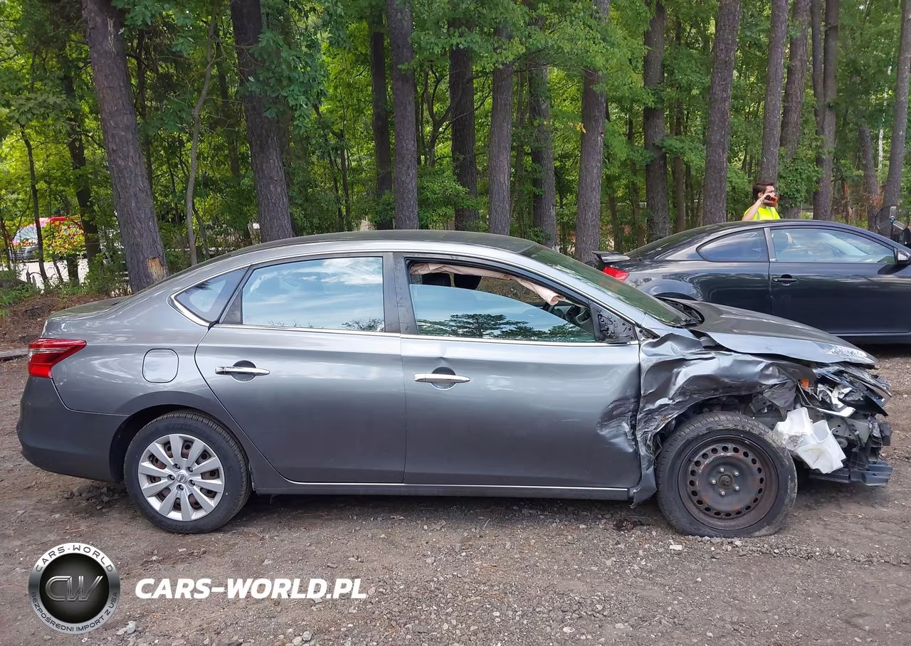 2018 Nissan Sentra S VIN:3N1AB7AP7JY279458 - 14