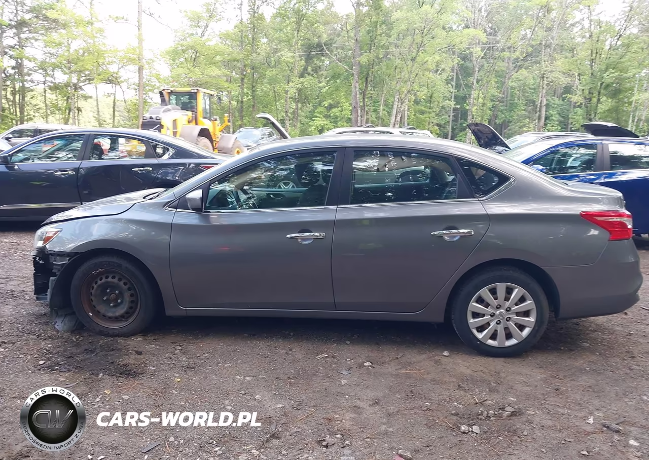 2018 Nissan Sentra S VIN:3N1AB7AP7JY279458 - 15