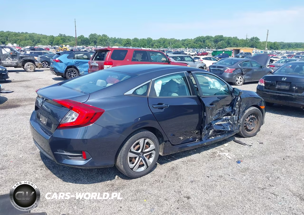 2018 Honda Civic Lx VIN:2HGFC2F5XJH584955 - 4