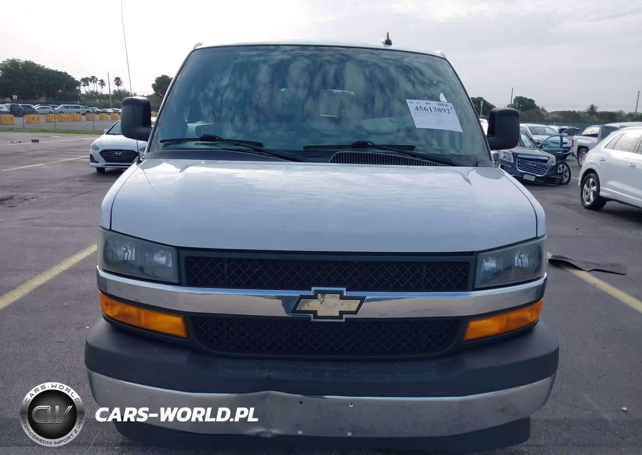 2018 Chevrolet Express 3500 Lt VIN:1GAZGMFPXJ1228087 - 12