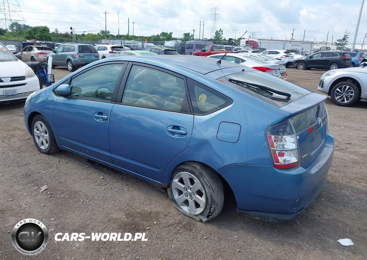 2004 Toyota Prius VIN:JTDKB20U340026373 - 3