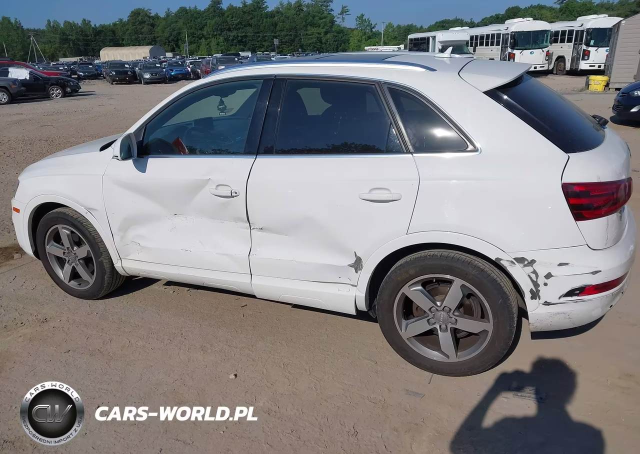 2015 Audi Q3 2.0T Premium Plus VIN:WA1EFCFS9FR003718 - 6