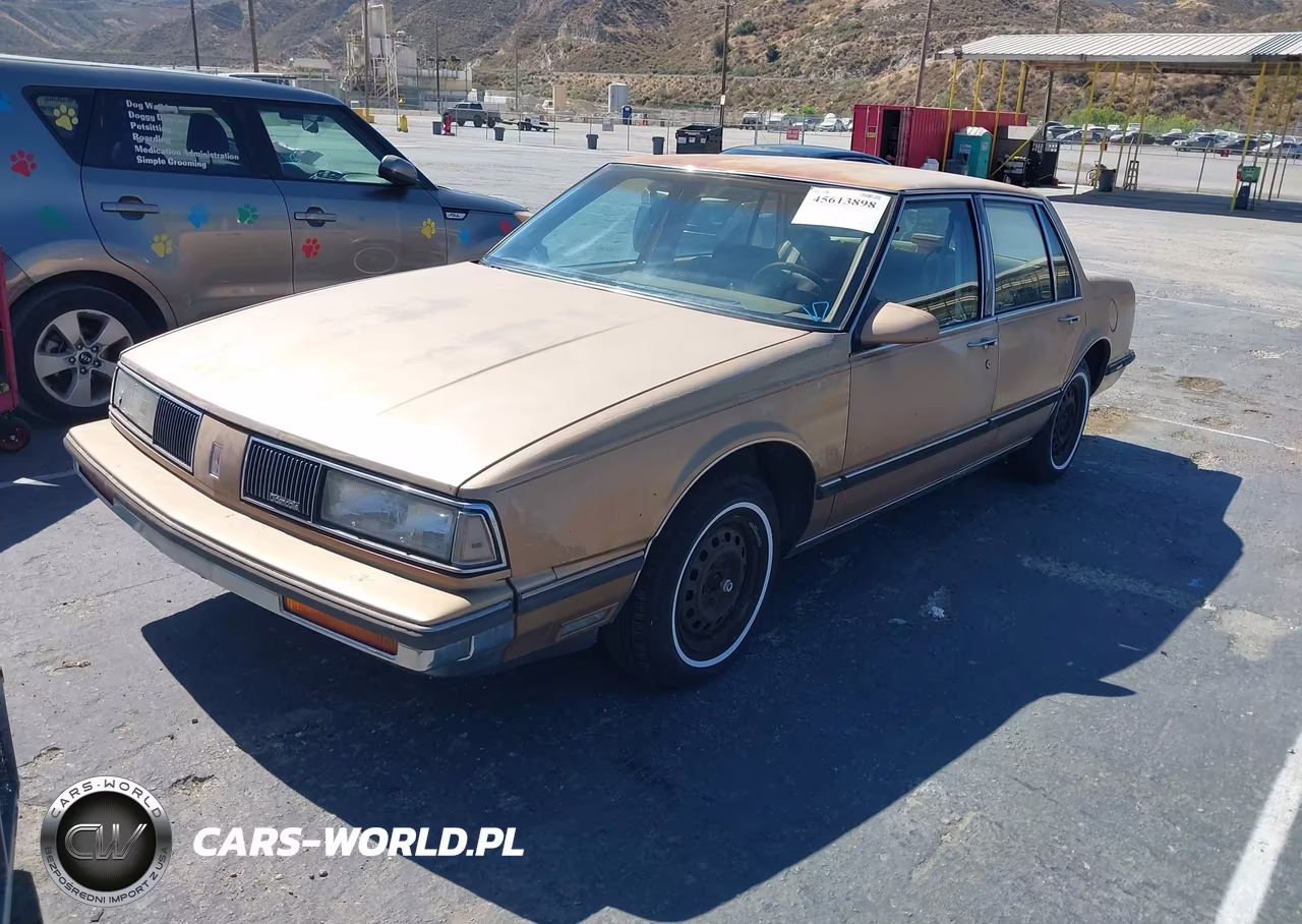 1989 Oldsmobile Delta 88 Royale Brougham VIN:1G3HY54C7KH302628 - 2