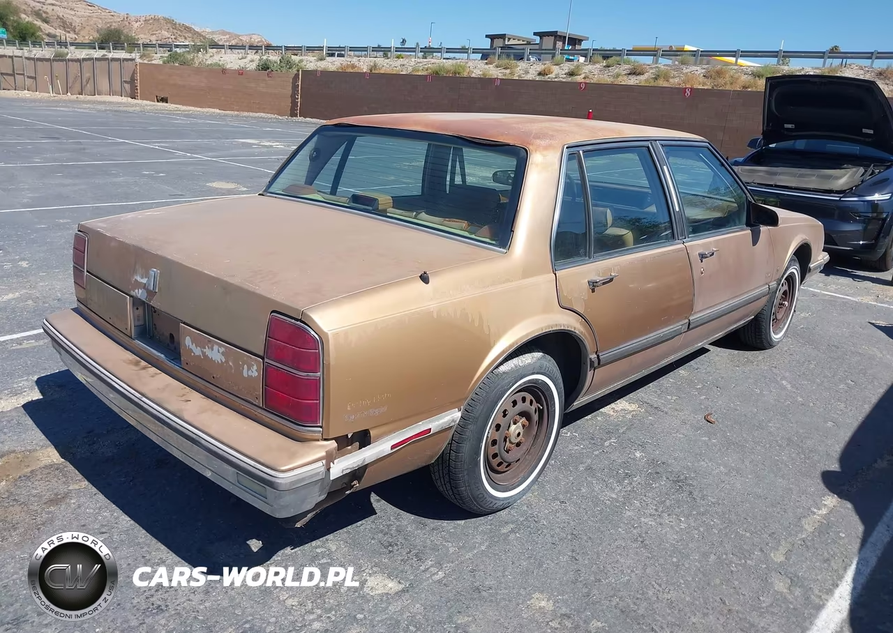 1989 Oldsmobile Delta 88 Royale Brougham VIN:1G3HY54C7KH302628 - 4