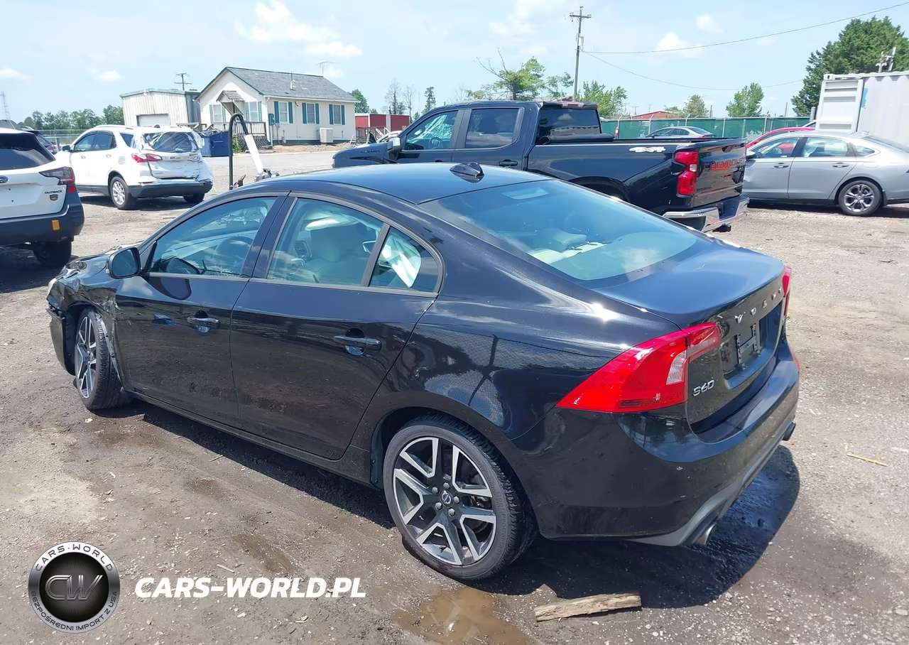 2018 Volvo S60 T5 Dynamic VIN:YV126MFL7J2454312 - 3