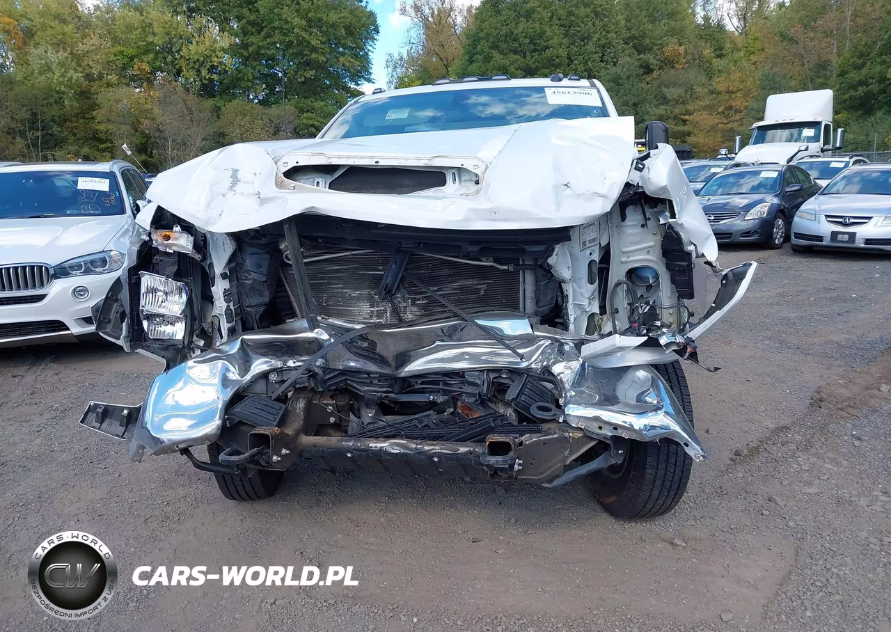 2022 Chevrolet Silverado 3500Hd Chassis Work Truck VIN:1GB3WRE72NF142882 - 11
