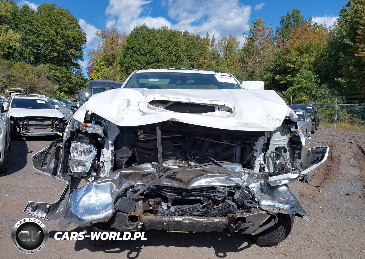 2022 Chevrolet Silverado 3500Hd Chassis Work Truck VIN:1GB3WRE72NF142882 - 12