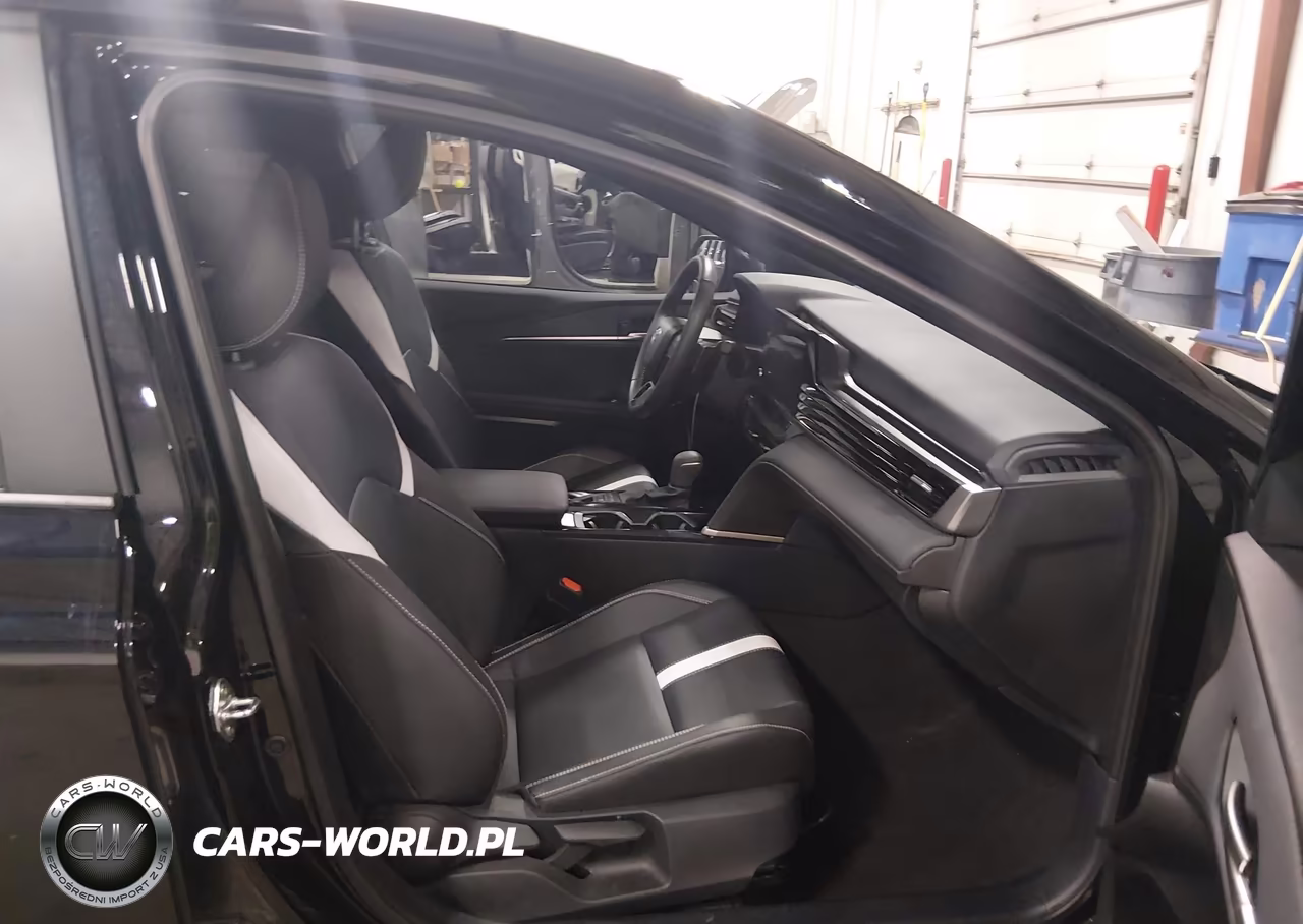 2025 Toyota Camry Se VIN:4T1DAACK3SU127561 - 5