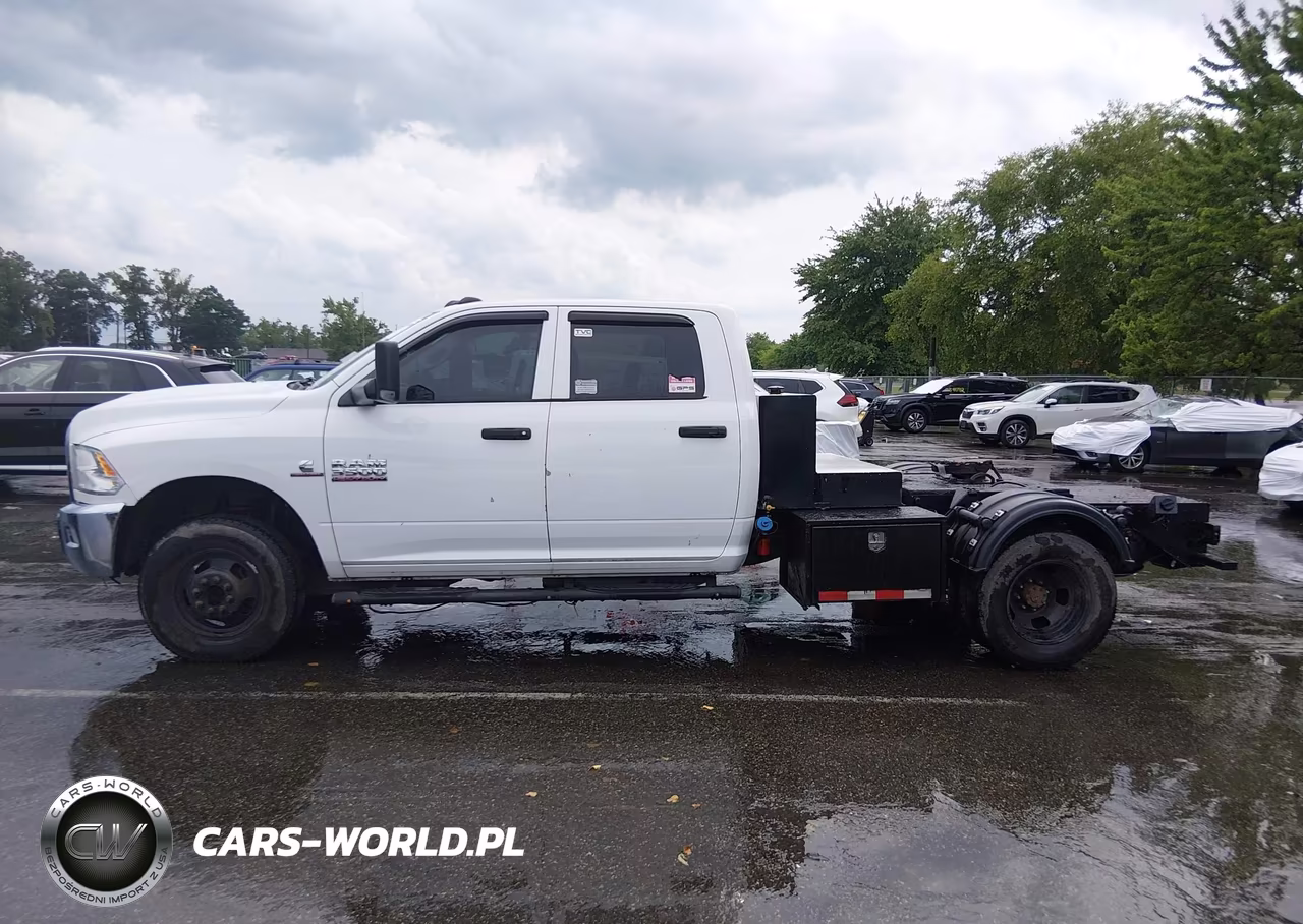 2017 Ram 3500 Chassis Tradesman-Slt-Laramie VIN:3C7WRTCL5HG552756 - 14