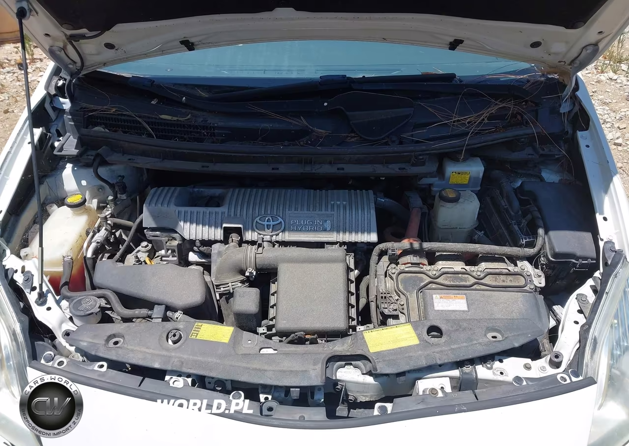2014 Toyota Prius Plug-In VIN:JTDKN3DP9E3056818 - 10