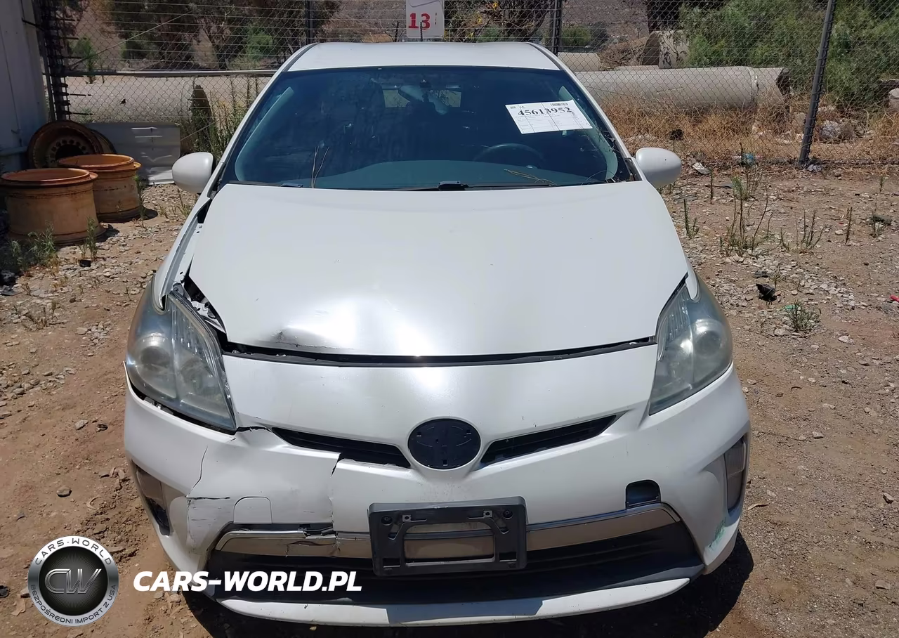 2014 Toyota Prius Plug-In VIN:JTDKN3DP9E3056818 - 12