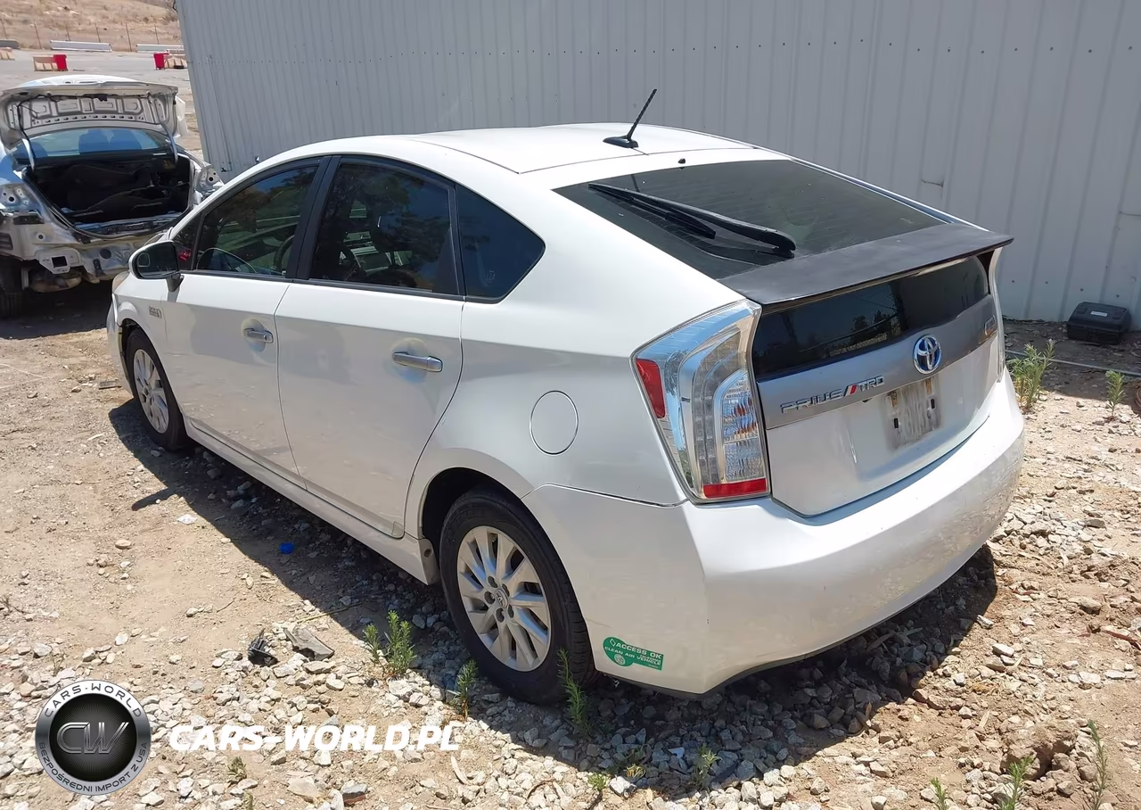 2014 Toyota Prius Plug-In VIN:JTDKN3DP9E3056818 - 3
