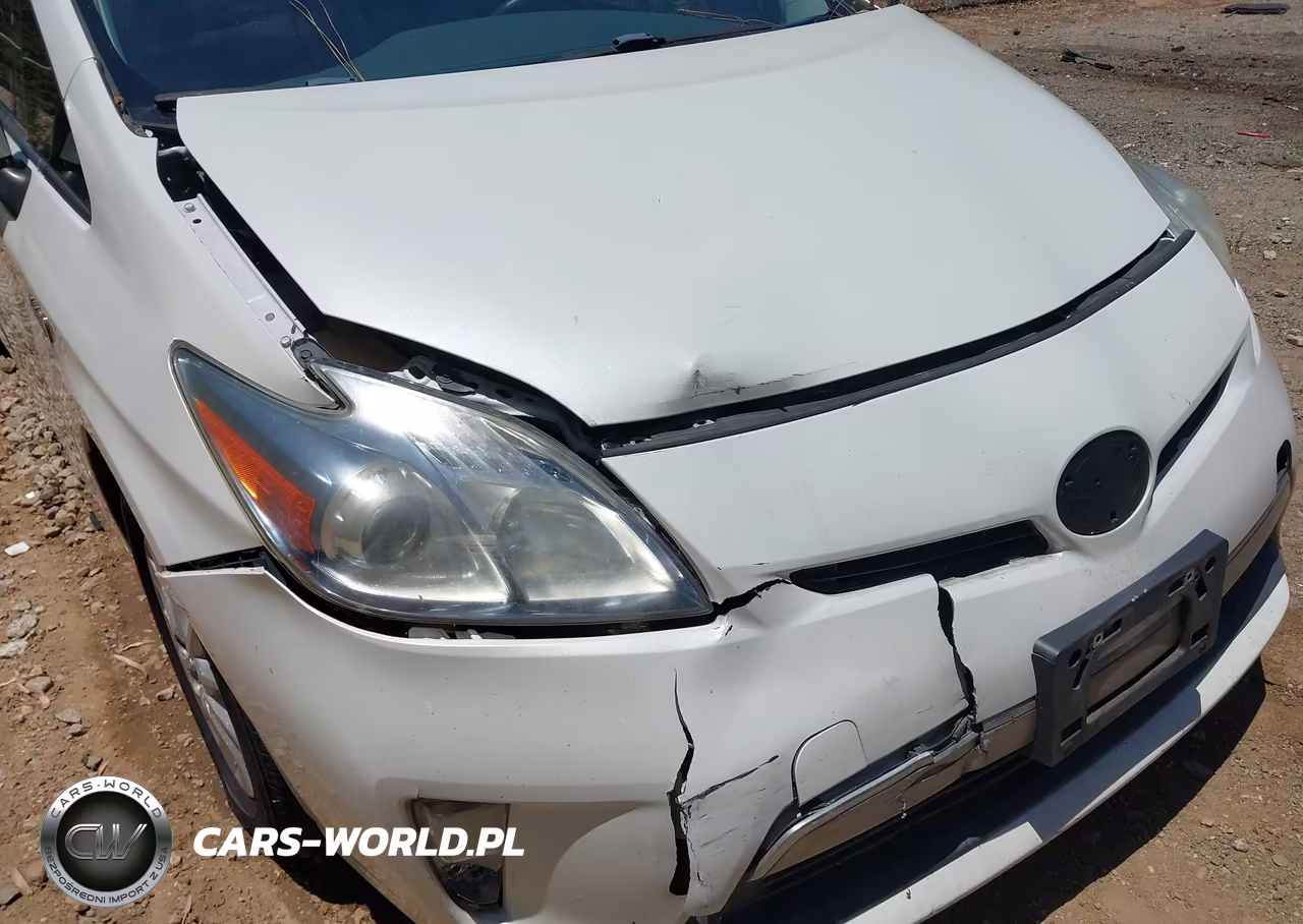 2014 Toyota Prius Plug-In VIN:JTDKN3DP9E3056818 - 6