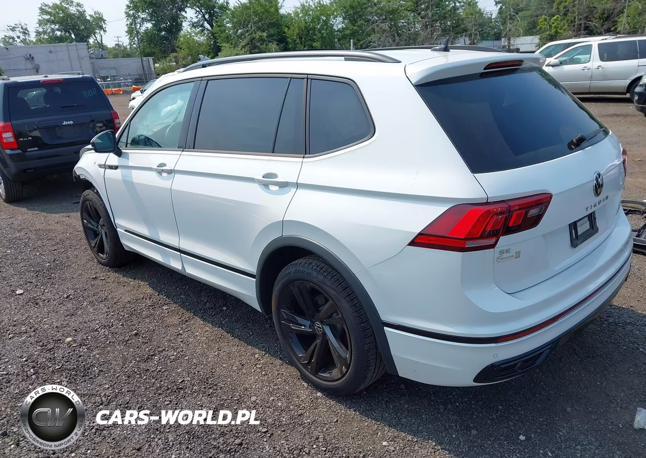 2024 Volkswagen Tiguan 2.0T Se R-Line Black VIN:3VV8B7AX5RM201194 - 3