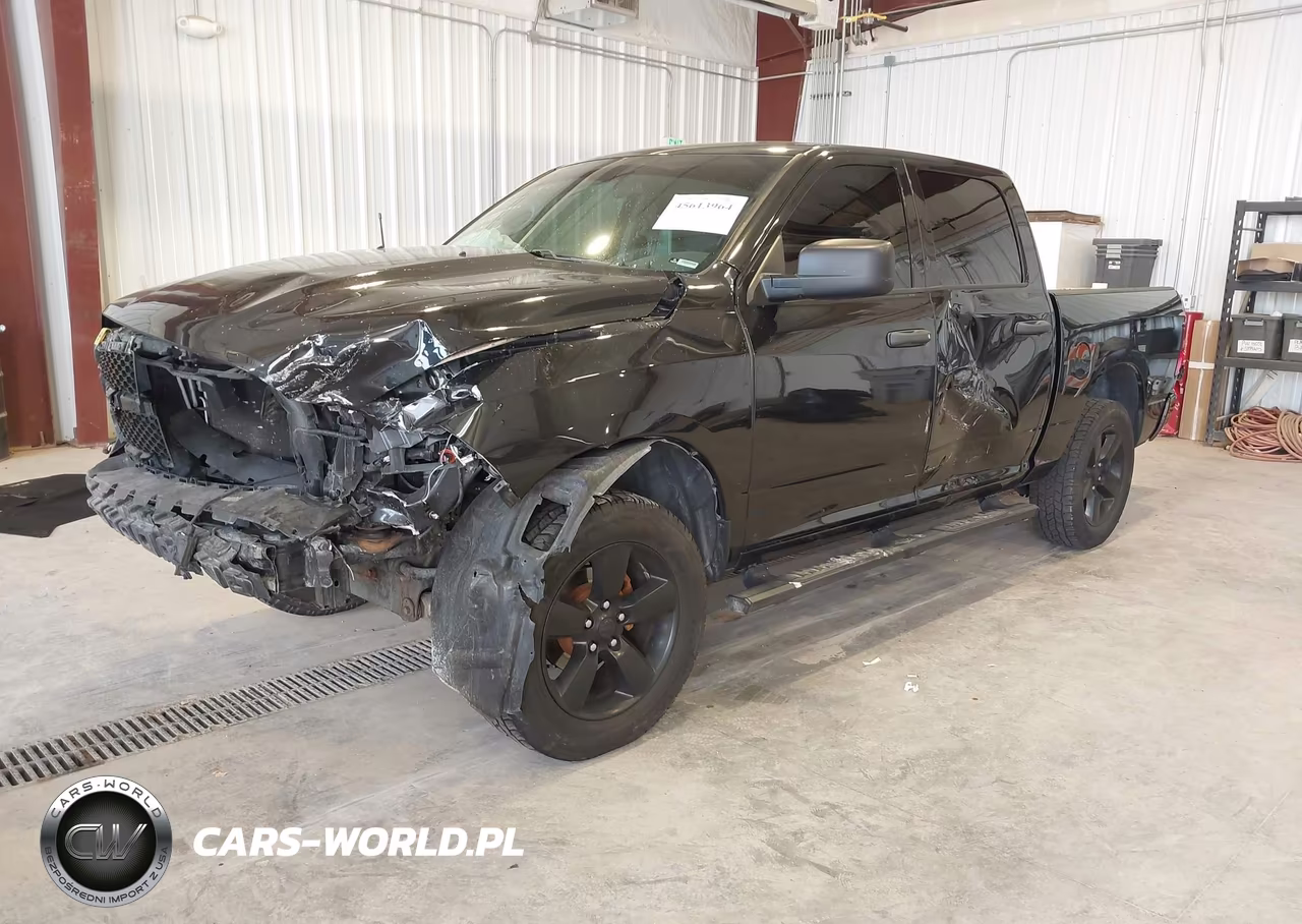 2018 Ram 1500 Express 4X4 5'7 Box VIN:1C6RR7KGXJS230996 - 2