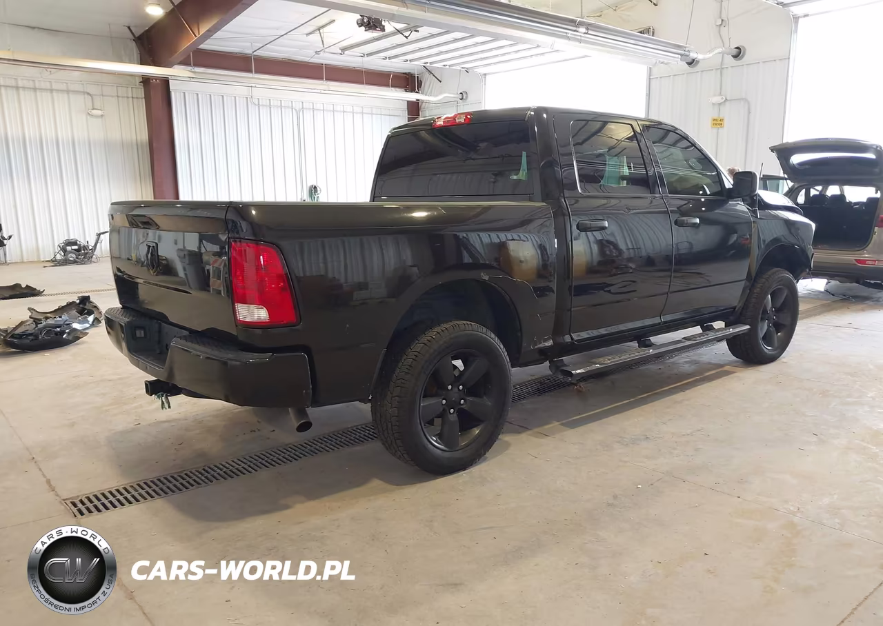 2018 Ram 1500 Express 4X4 5'7 Box VIN:1C6RR7KGXJS230996 - 4