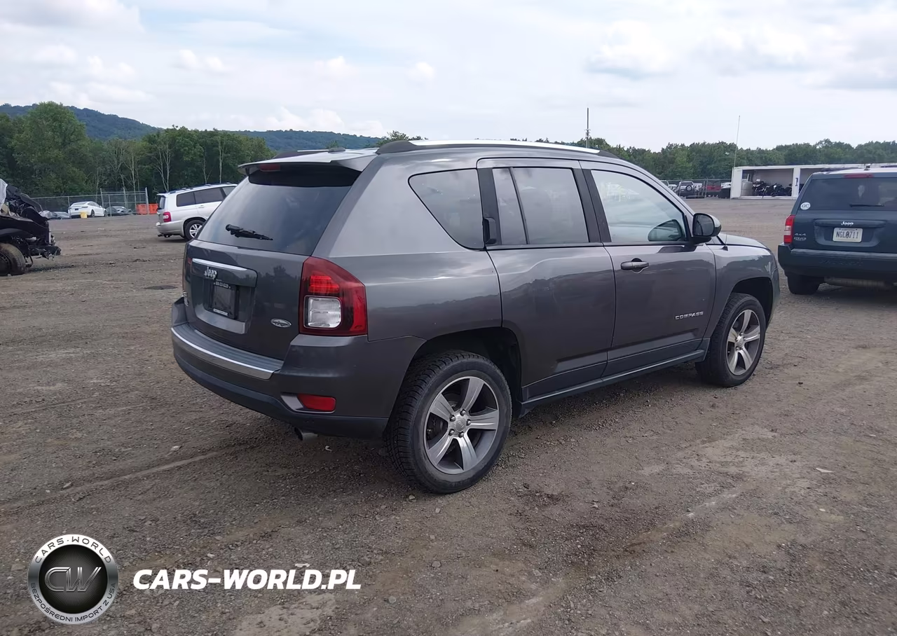 2016 Jeep Compass High Altitude Edition VIN:1C4NJDEB8GD795368 - 4