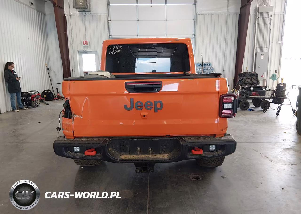 2025 Jeep Gladiator Mojave 4X4 VIN:1C6RJTEG3SL534243 - 17
