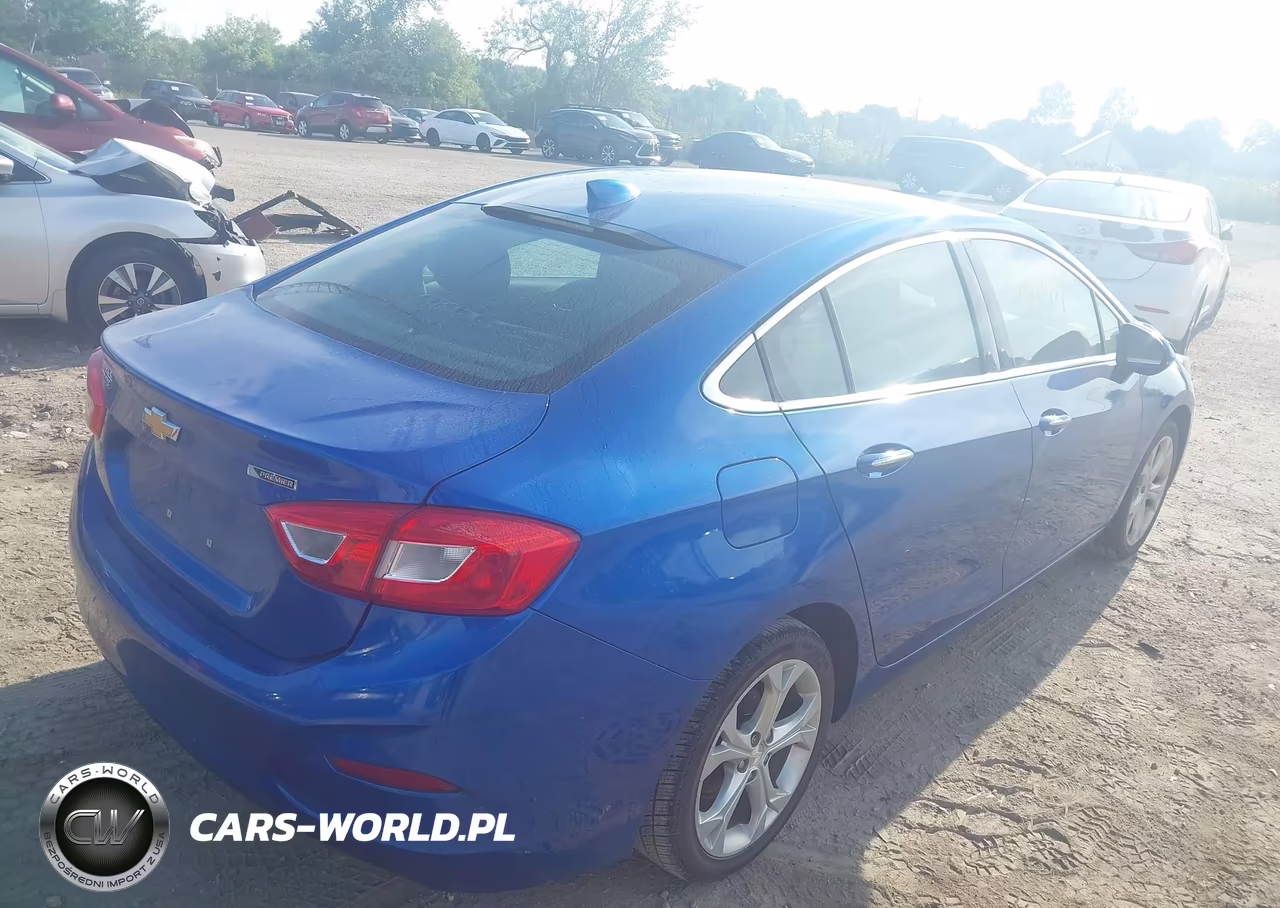 2016 Chevrolet Cruze Premier Auto VIN:1G1BG5SM0G7325565 - 4