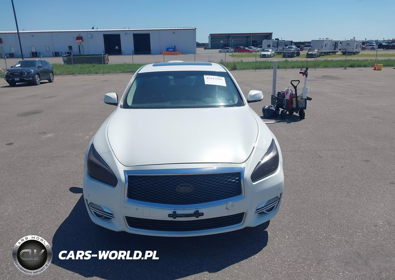 2015 Infiniti Q70 3.7X VIN:JN1BY1AR6FM560517 - 13