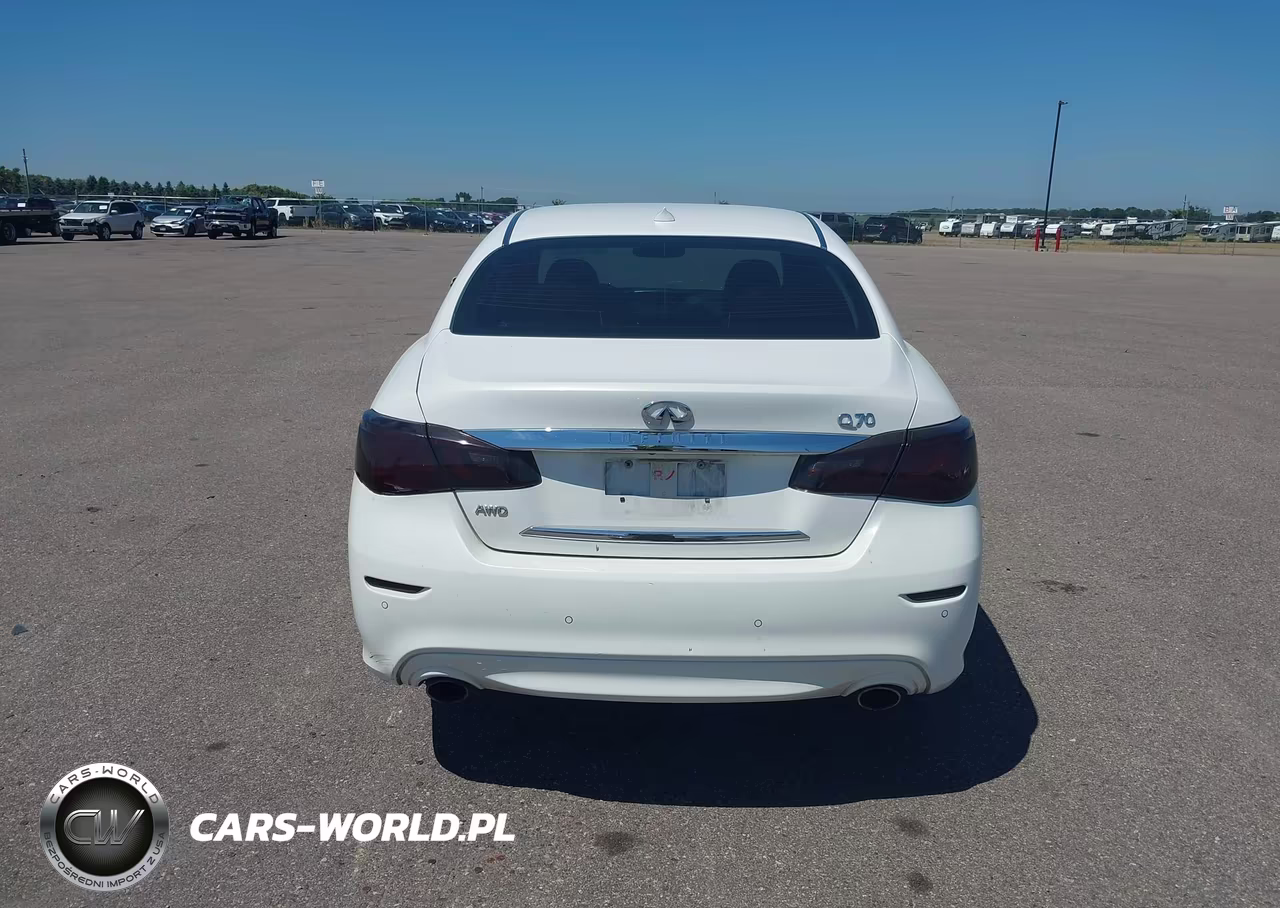 2015 Infiniti Q70 3.7X VIN:JN1BY1AR6FM560517 - 17