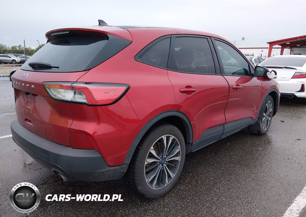 2022 Ford Escape Se VIN:1FMCU0G67NUA02061 - 4