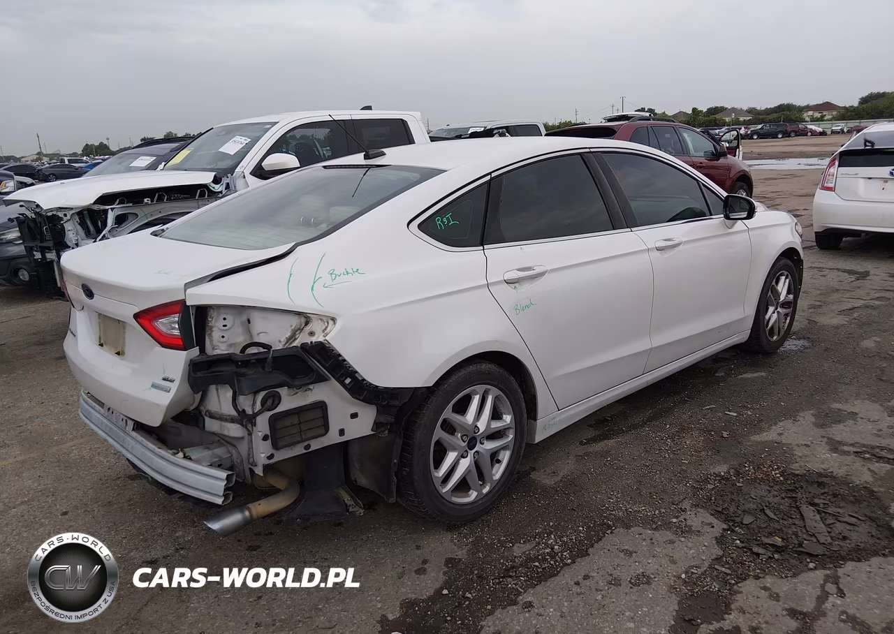 2014 Ford Fusion Se VIN:1FA6P0HD2E5390418 - 4