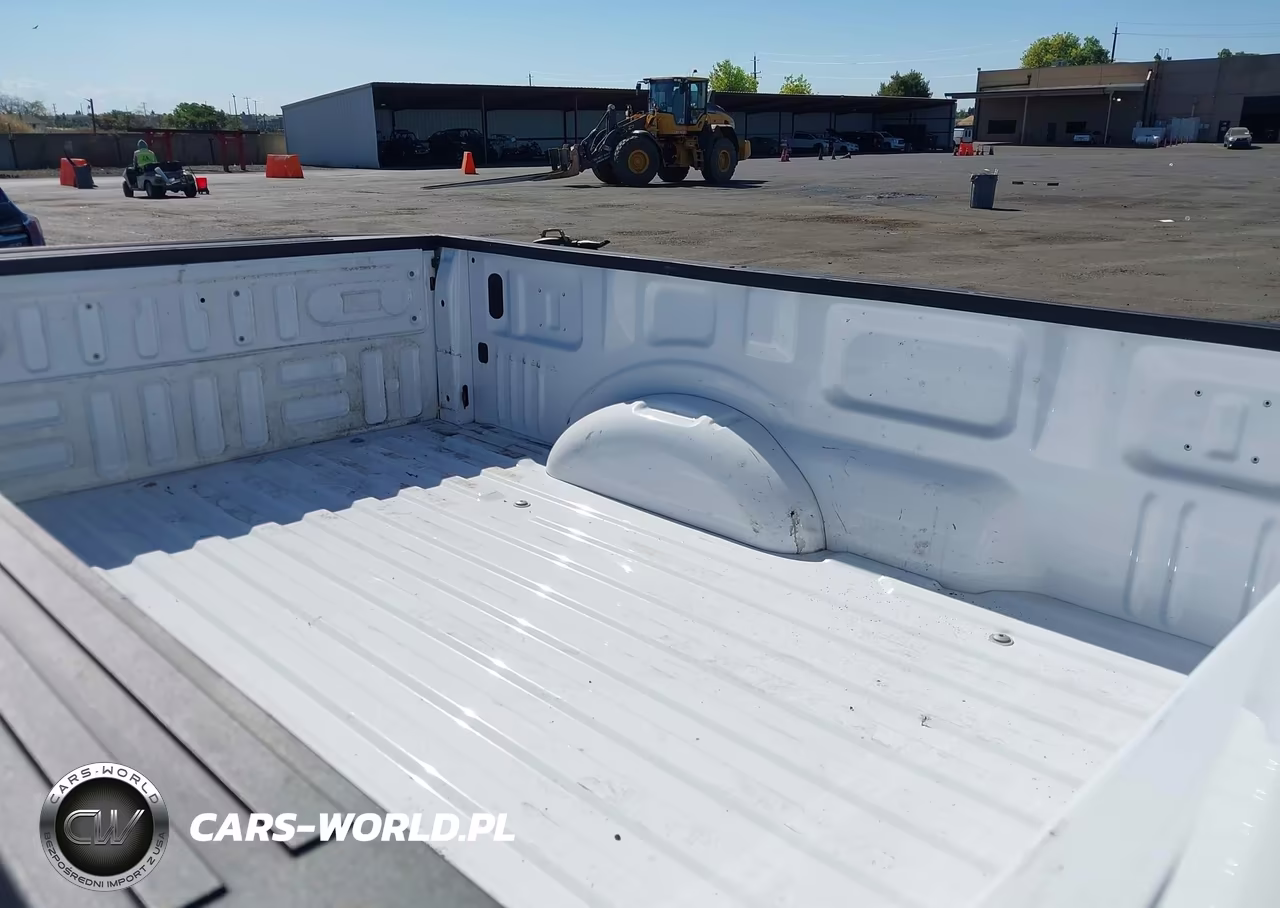 2019 Ford F-150 Xl VIN:1FTMF1CB9KKD13252 - 8