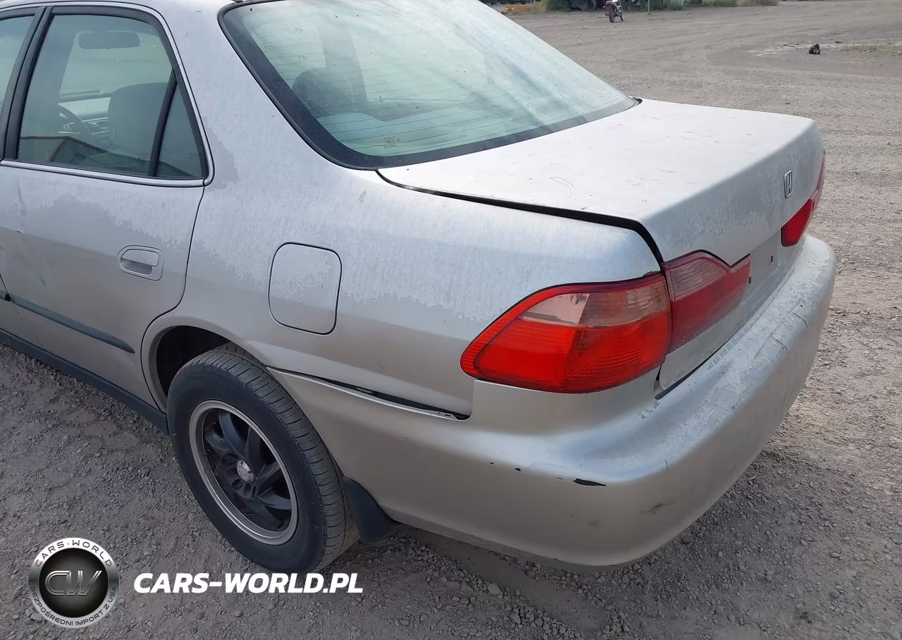 1999 Honda Accord Lx V6 VIN:1HGCG1648XA065208 - 17