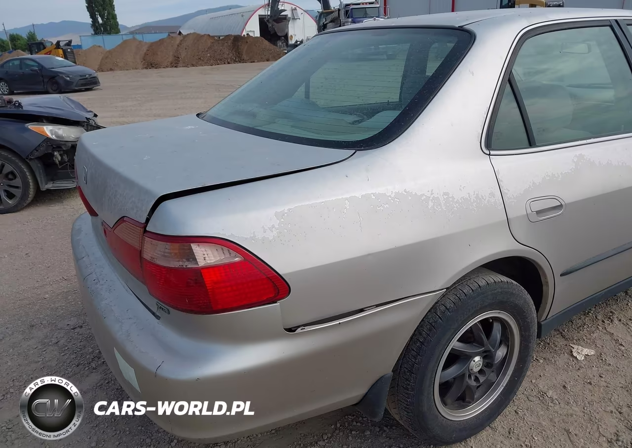 1999 Honda Accord Lx V6 VIN:1HGCG1648XA065208 - 18