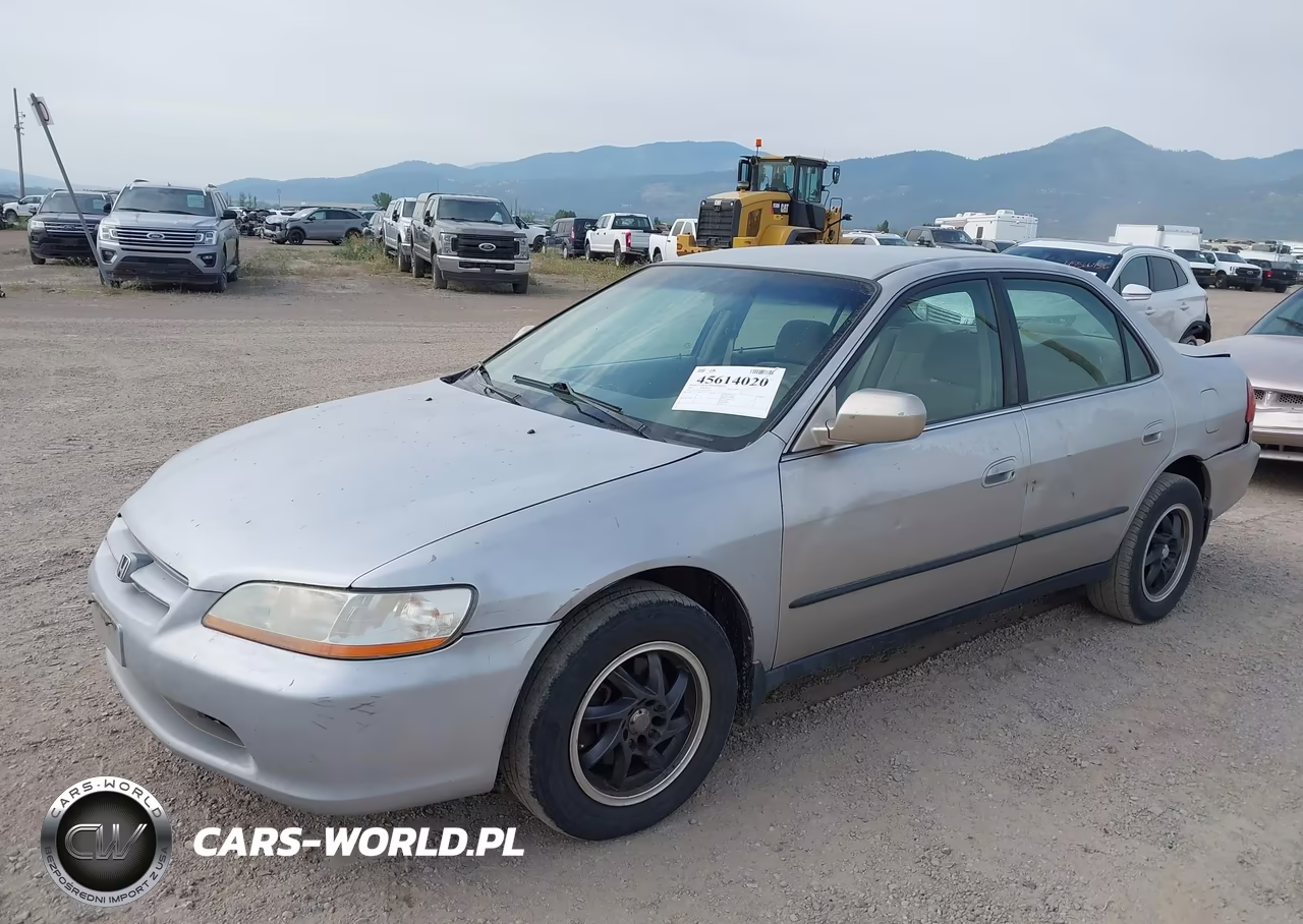 1999 Honda Accord Lx V6 VIN:1HGCG1648XA065208 - 2