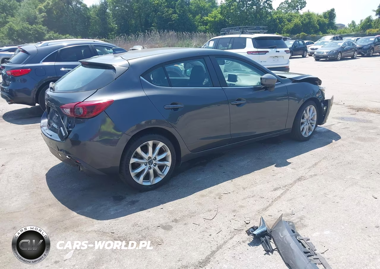 2015 Mazda Mazda3 S Grand Touring VIN:JM1BM1M32F1259308 - 4