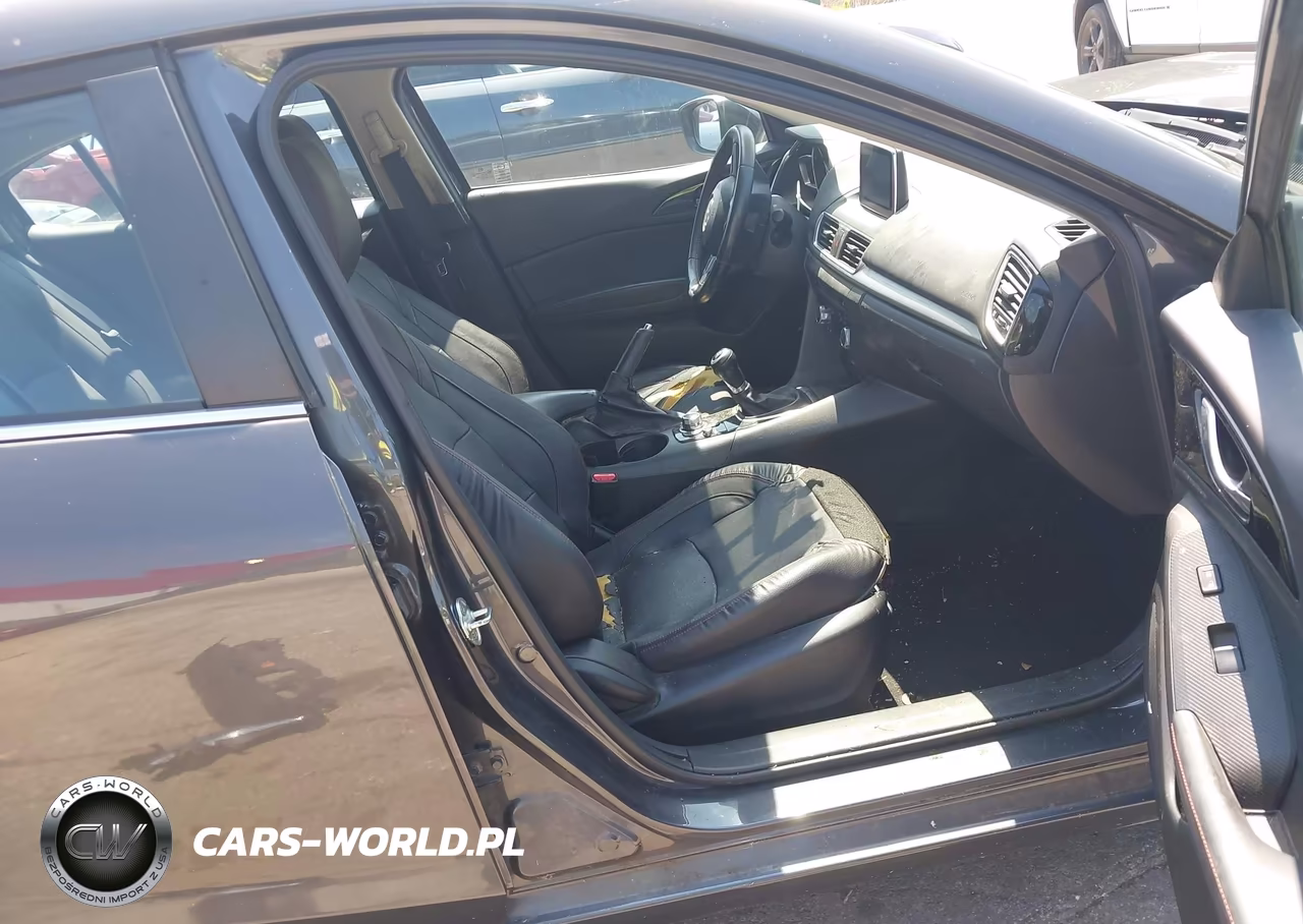 2015 Mazda Mazda3 S Grand Touring VIN:JM1BM1M32F1259308 - 5