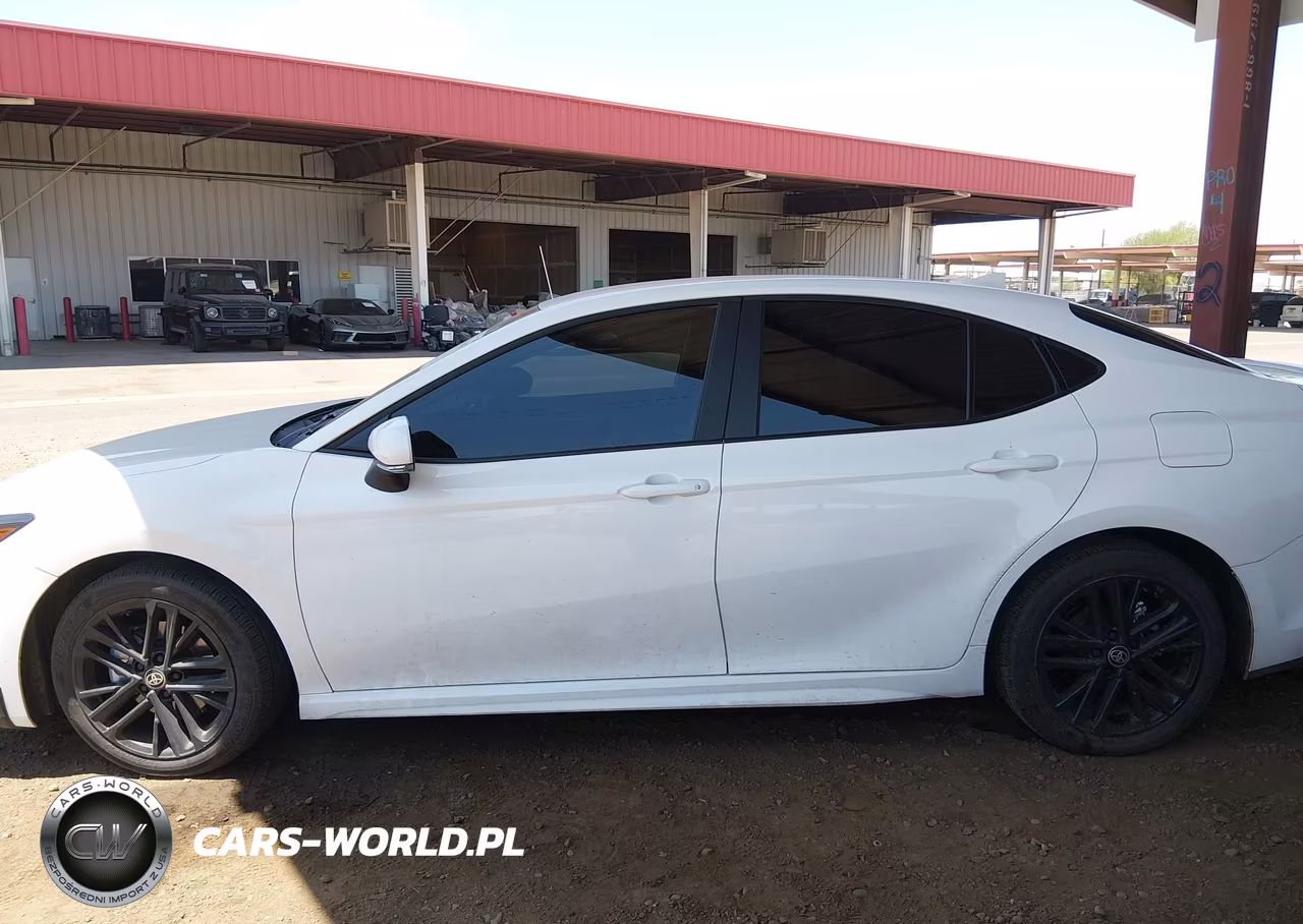 2026 Toyota Camry Se VIN:4T1DAACK4TU726308 - 14