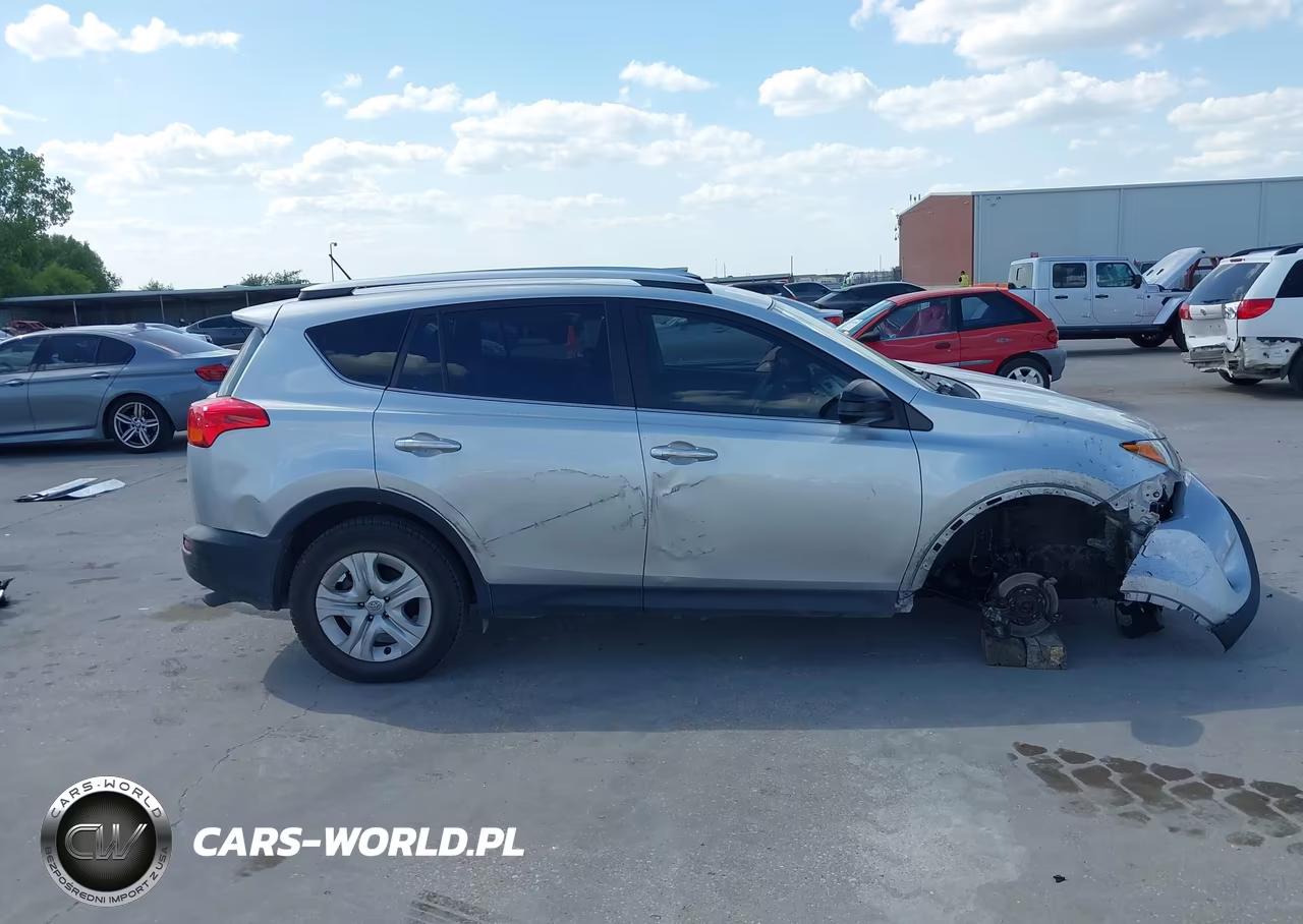 2015 Toyota Rav4 Le VIN:JTMZFREV8FJ044278 - 13