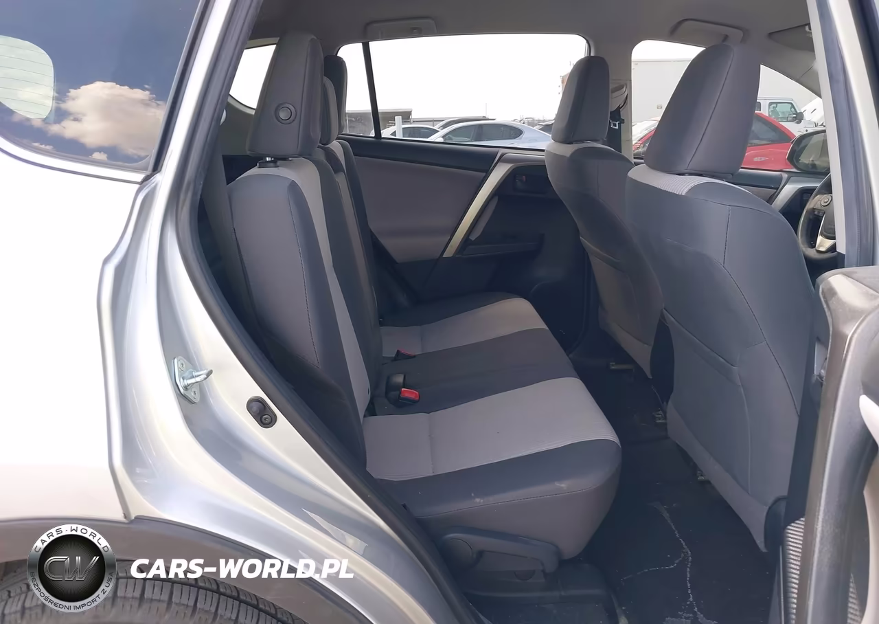 2015 Toyota Rav4 Le VIN:JTMZFREV8FJ044278 - 8