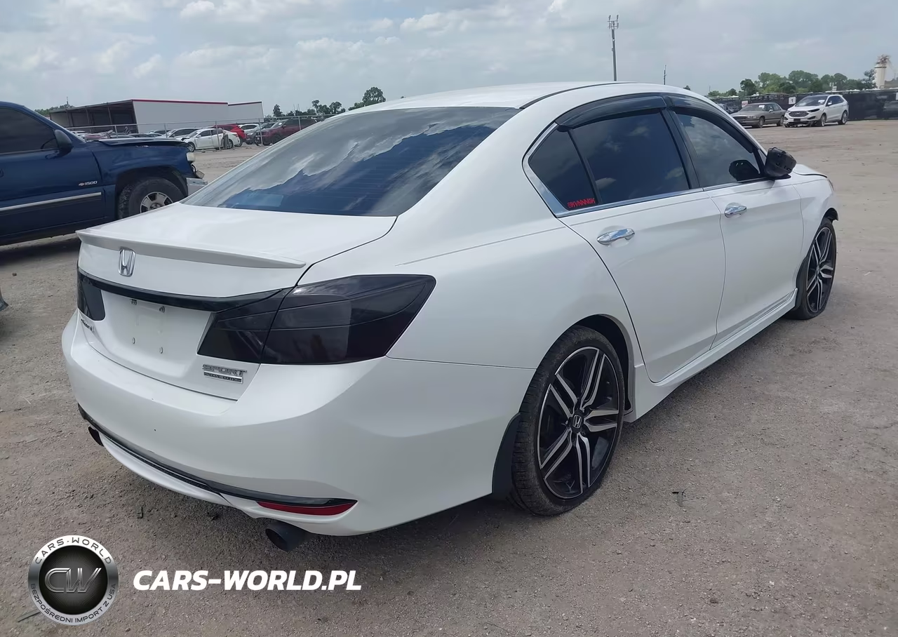 2017 Honda Accord Sport Se VIN:1HGCR2F10HA075674 - 4
