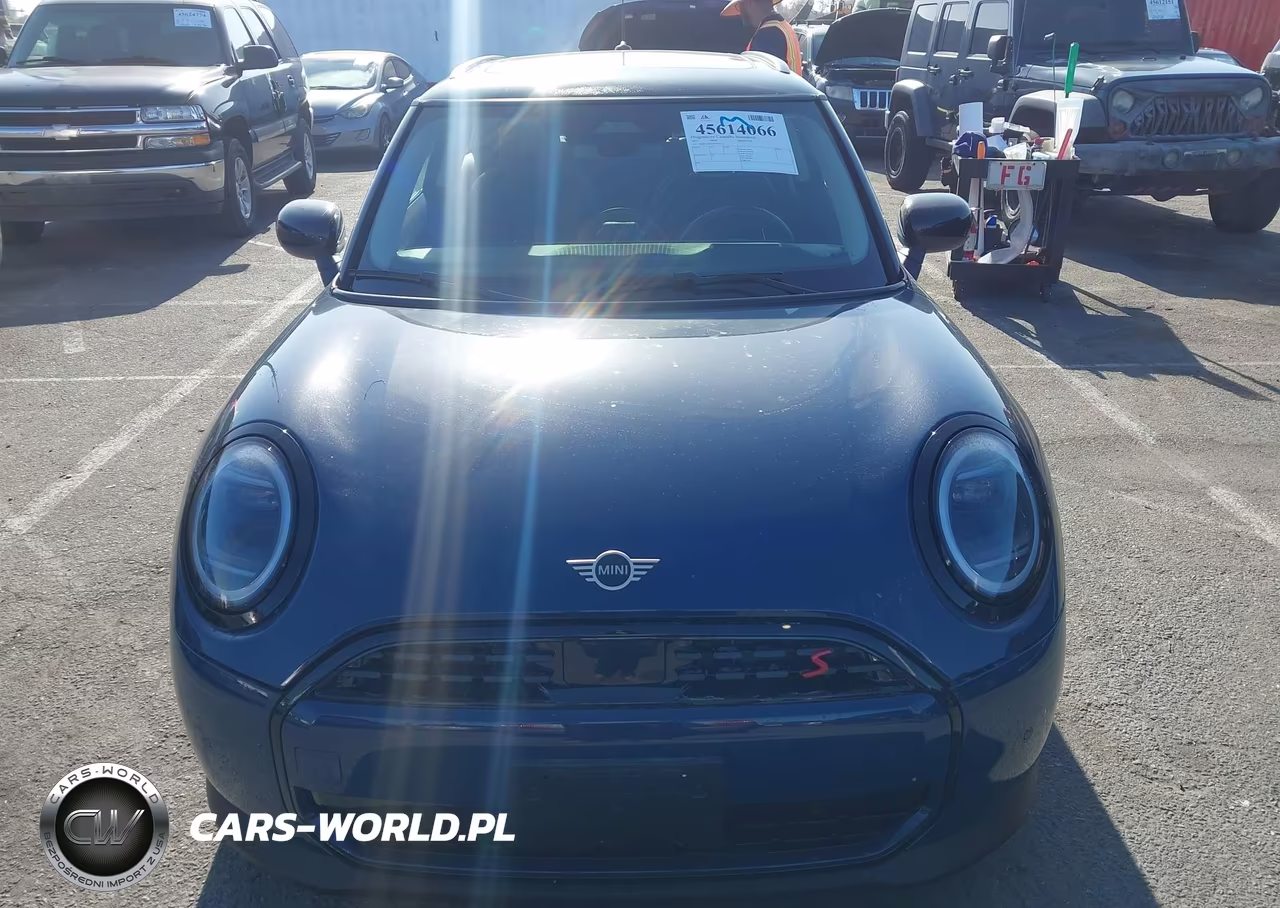 2025 Mini Hardtop Cooper S VIN:WMW23GD00S2W68162 - 13