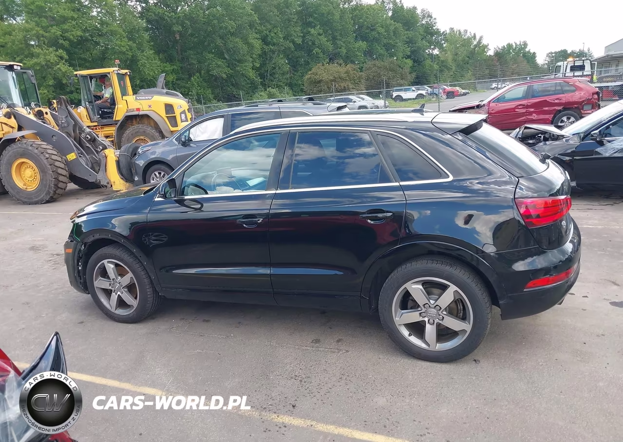 2015 Audi Q3 2.0T Premium Plus VIN:WA1GFCFS9FR007826 - 15