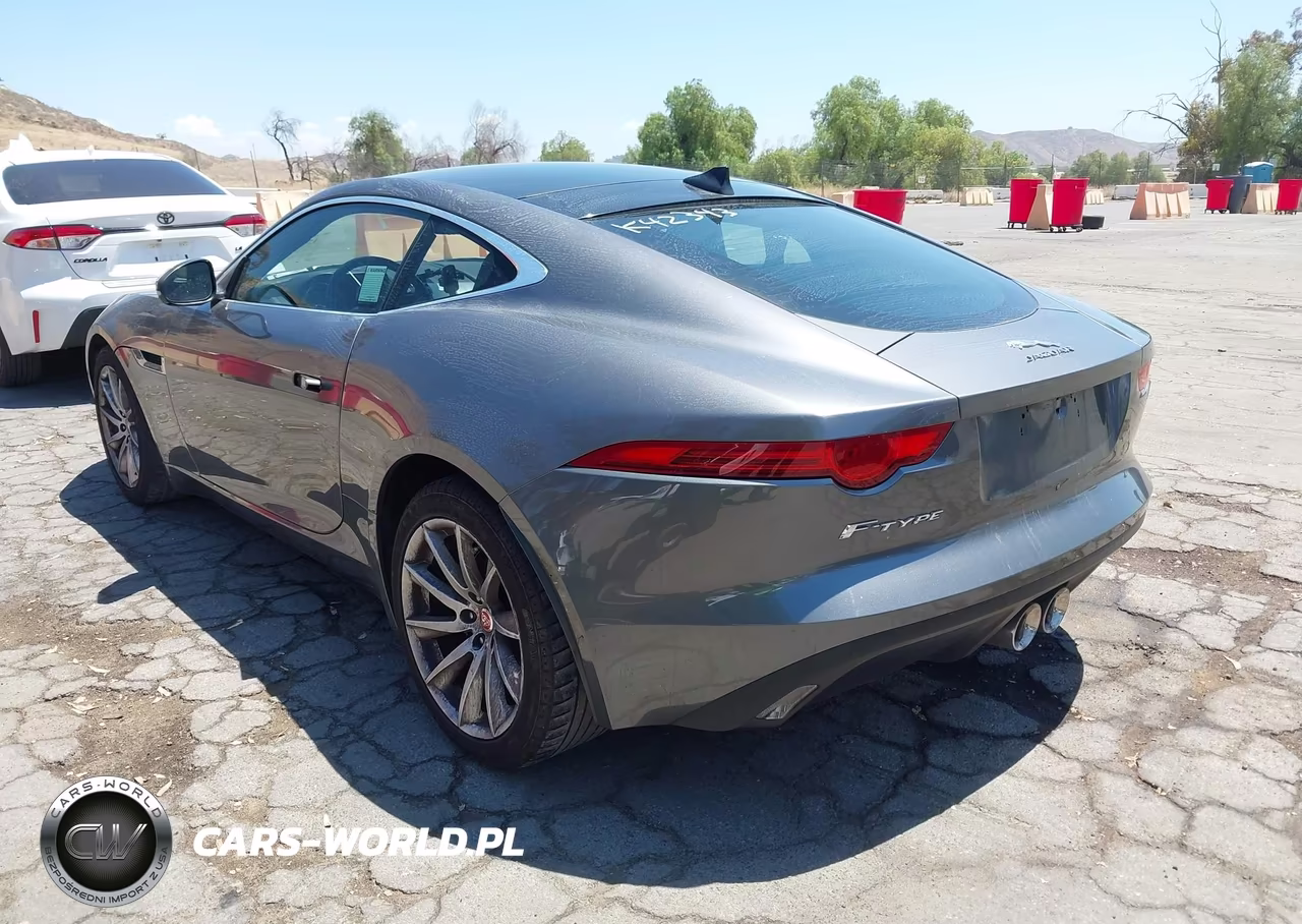 2017 Jaguar F-Type Premium VIN:SAJWA6AT8H8K42343 - 3