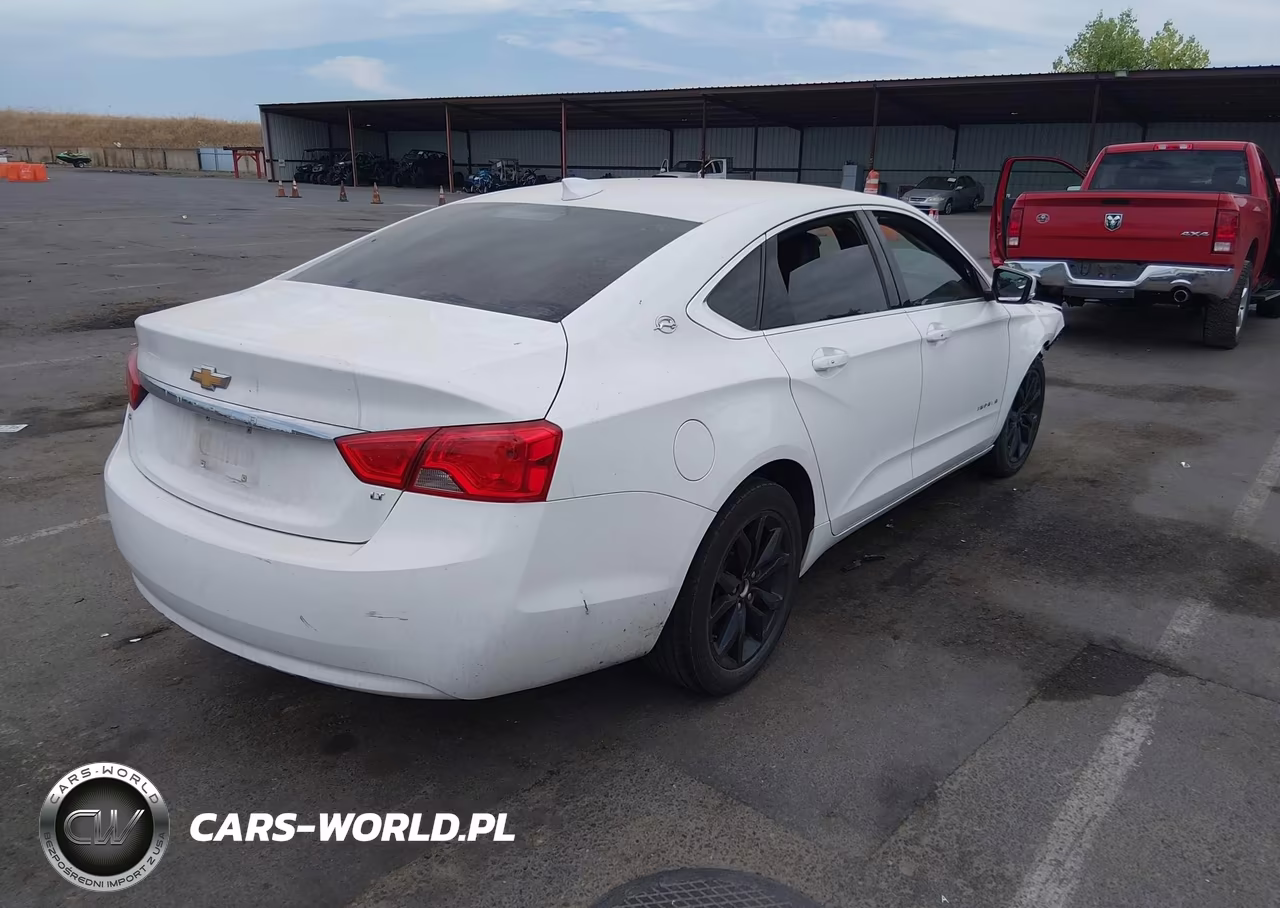 2018 Chevrolet Impala 1Lt VIN:2G1105S31J9173034 - 4