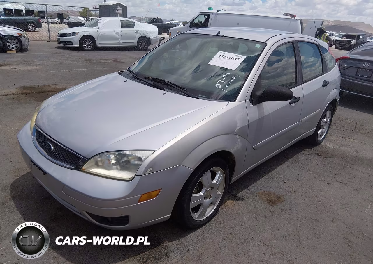 2005 Ford Focus Zx5 VIN:3FAFP37N95R123611 - 2