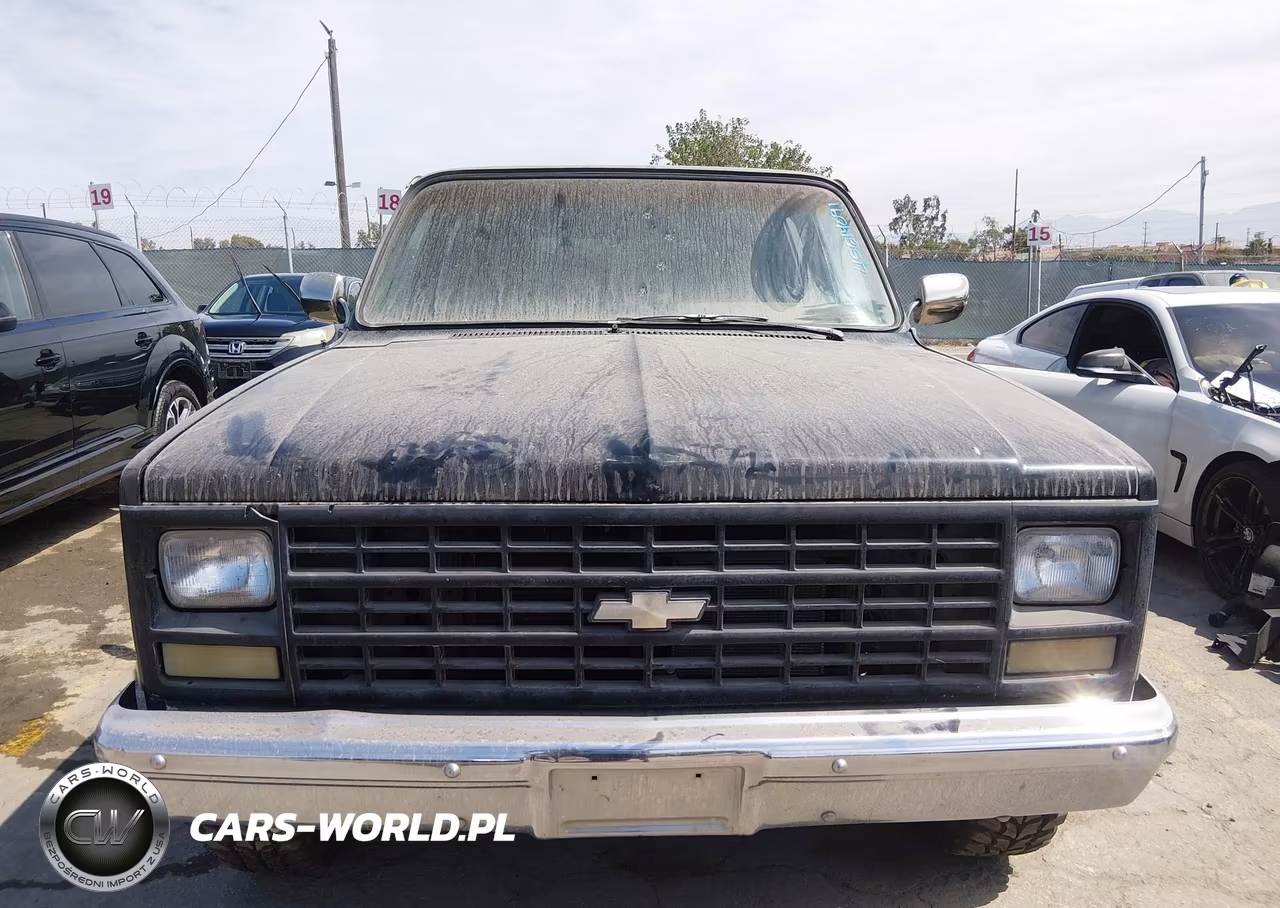 1990 Chevrolet R3500 VIN:1GBGR33K6LF302000 - 11