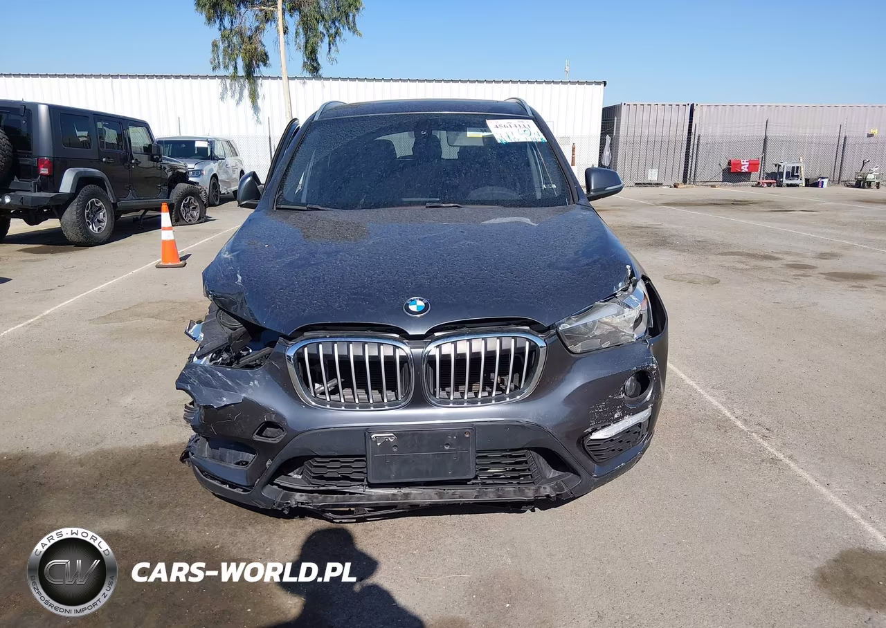 2018 BMW X1 Sdrive28I VIN:WBXHU7C39J5H43109 - 13
