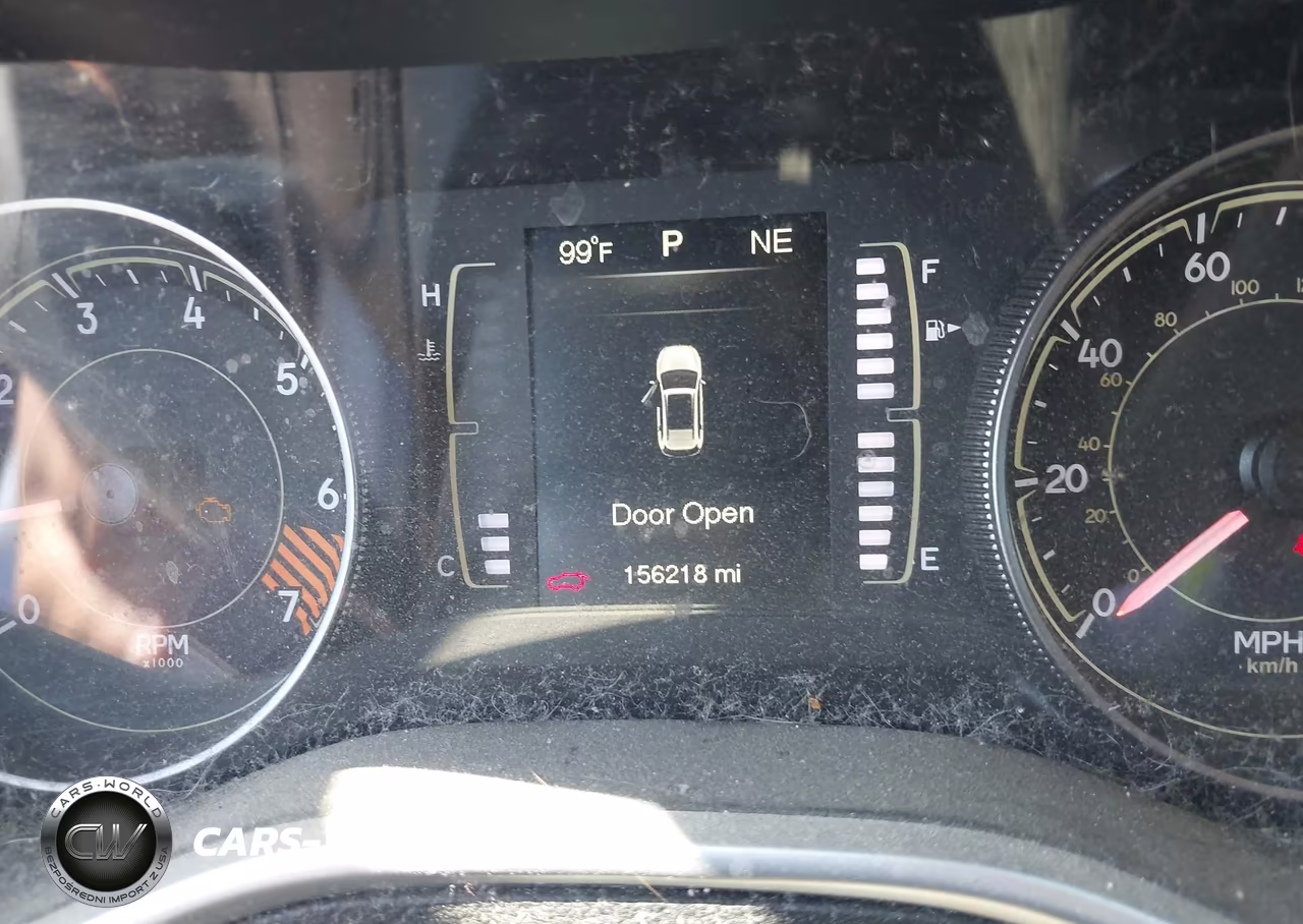 2014 Jeep Cherokee Latitude VIN:1C4PJLCB8EW232134 - 16