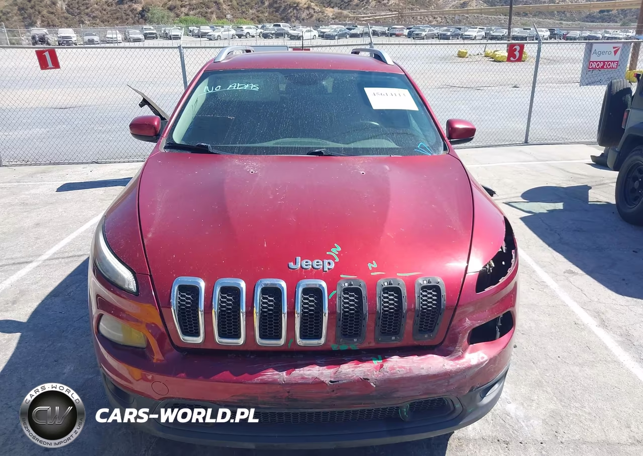 2014 Jeep Cherokee Latitude VIN:1C4PJLCB8EW232134 - 6