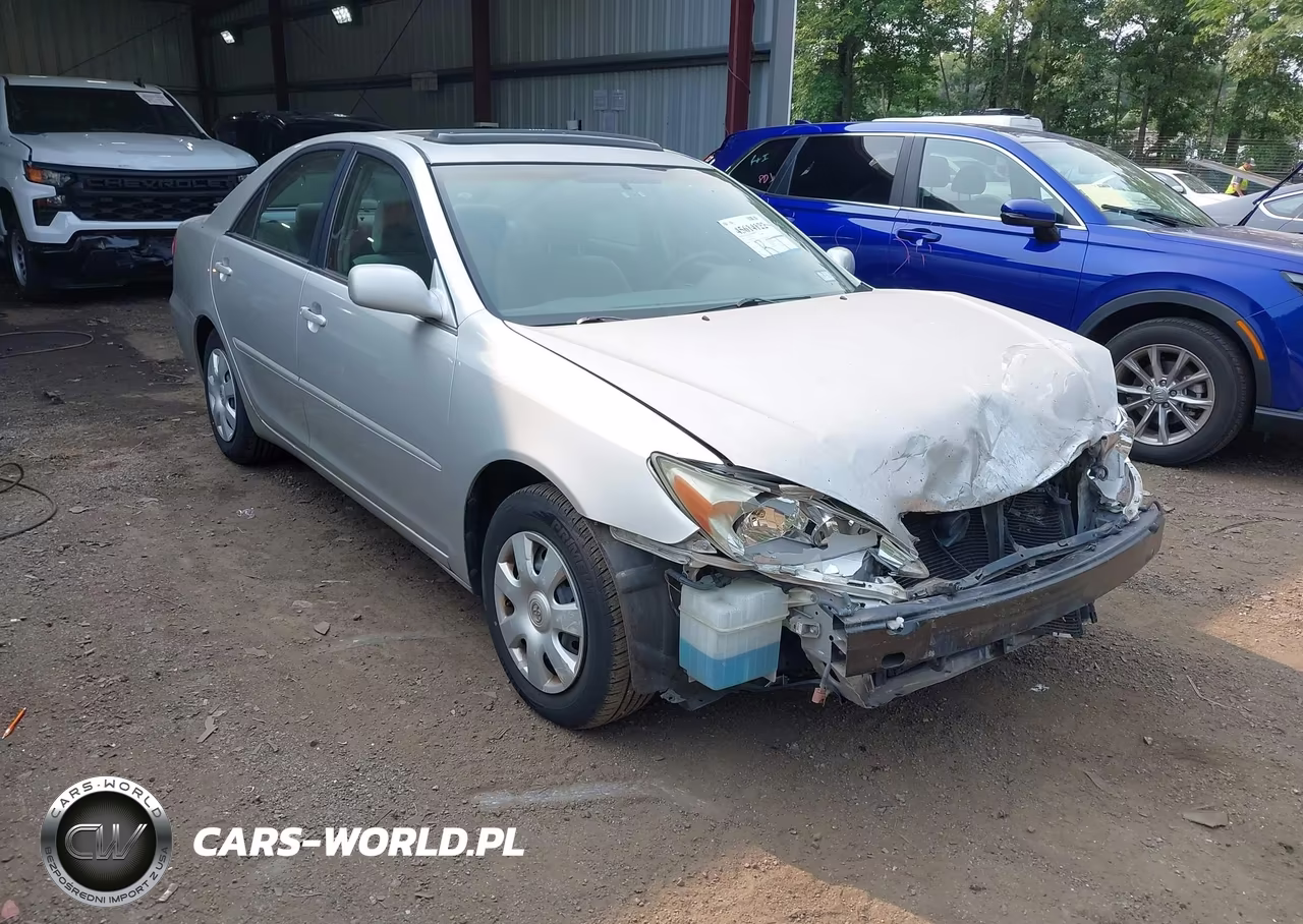 2003 Toyota Camry Le – zdjęcie 1 z 17