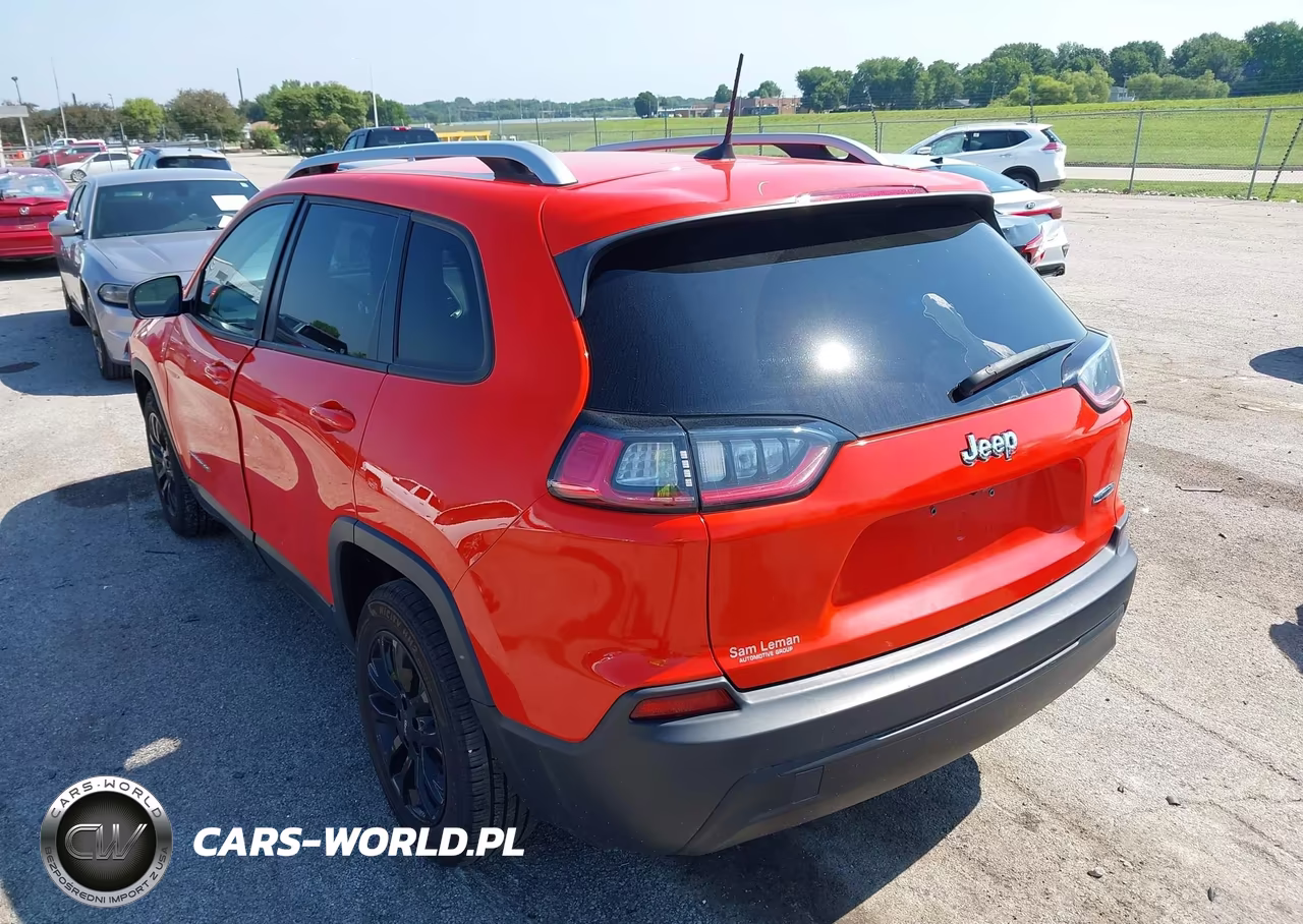 2021 Jeep Cherokee Latitude Fwd VIN:1C4PJLCB0MD165054 - 3