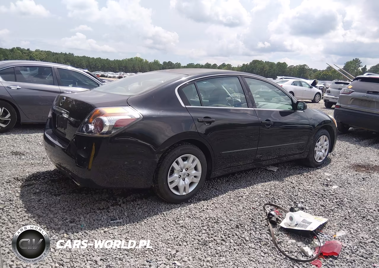 2011 Nissan Altima 2.5 VIN:1N4AL2AP1BN439612 - 4
